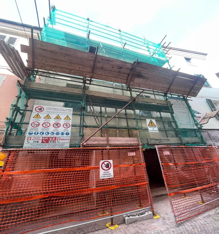 Altare: recupero "Lascito Balestra", un progetto per mantenere viva l'arte vetraria