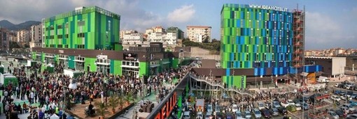Savona, al Centro Polifunzionale "Le Officine" il "Gran Ballo nel Bosco di Alice nel Paese delle Meraviglie" Savona, al Centro Polifunzionale "Le Officine" il "Gran Ballo nel Bosco di Alice nel Paese delle Meraviglie"