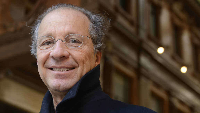 Alassio, domenica Luigi Bisignani presenta il libro "Direttore"