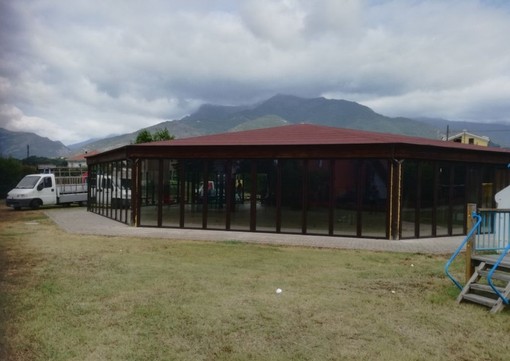 Campo solare a Loano: terminati i lavori di copertura della struttura in via Gozzano