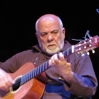 Il Maestro Armando Corsi (uno dei maggiori chitarristi italiani in assoluto) a Loano