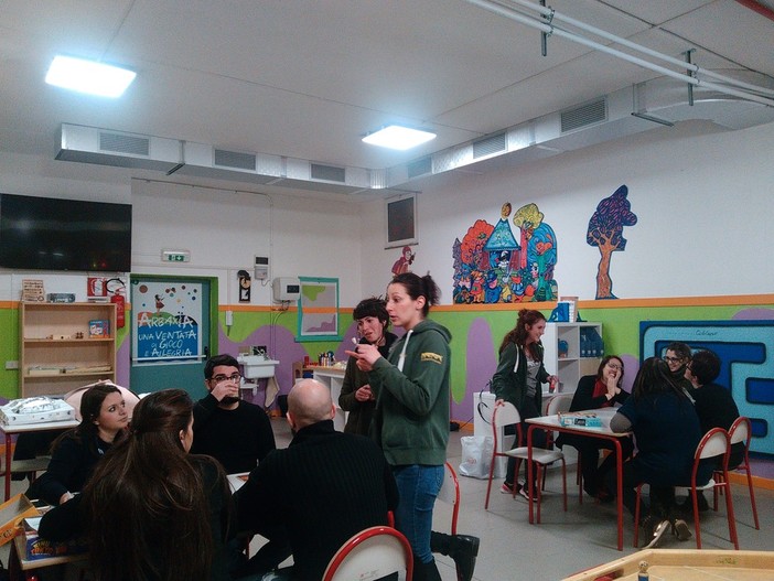 Un incredibile "esperimento sociale": a Spotorno la "ludoteca per adulti" (FOTOgallery e VIDEOinterviste) Un incredibile "esperimento sociale": a Spotorno la "ludoteca per adulti" (FOTOgallery e VIDEOinterviste)