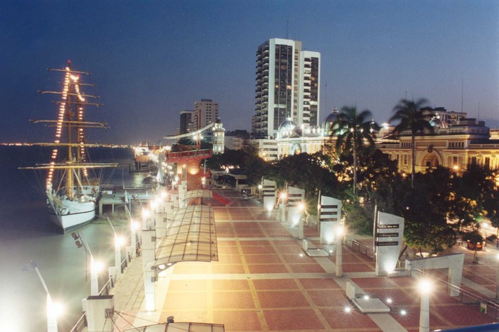 “Guayaquil, perla del pacifico: una storia in foto” “Guayaquil, perla del pacifico: una storia in foto”