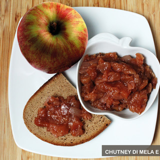 MercoledìVeg di Ortofruit: oggi prepariamo Chutney di mela e zenzero