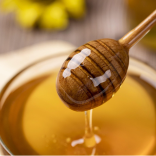 Montezemolo celebra il suo oro dolce: il 4 e 5 luglio torna la 35ª Fiera Regionale del Miele
