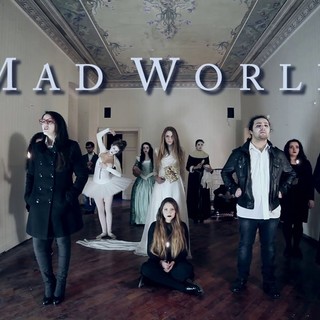 La compagnia "Teatro di Sassello" presenta "Mad World"