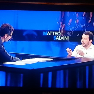 Salvini porta a "Che tempo che fa" di Fazio il "No alla Bolkestein"