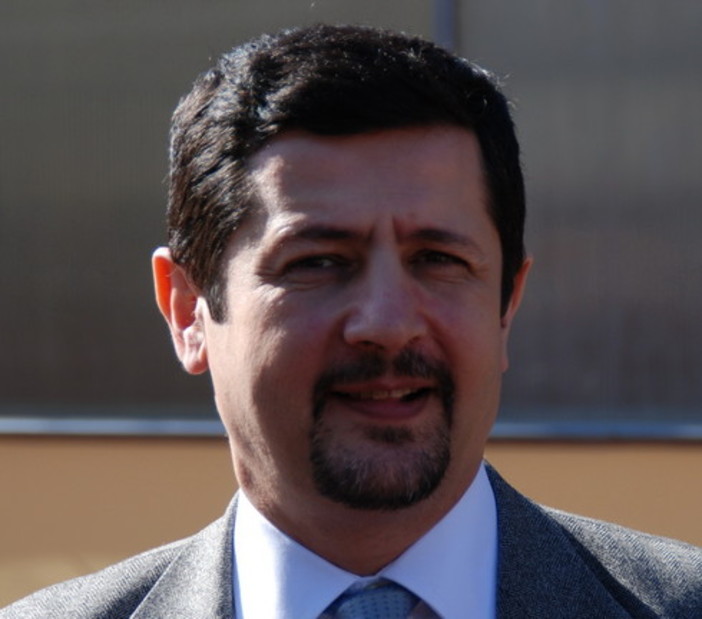 L’assunzione dell’ex direttore Prestileo in Comune a Ventimiglia: “sponsorizzata” dal boss. Le intercettazioni L’assunzione dell’ex direttore Prestileo in Comune a Ventimiglia: “sponsorizzata” dal boss. Le intercettazioni