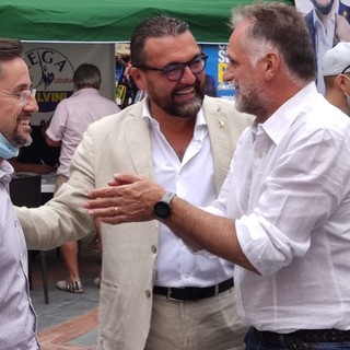 Elezioni 2021, il ministro Garavaglia a Loano per supportare Luca Lettieri. Il candidato sindaco: "Dimostrazione della vicinanza della Lega al territorio" (FOTO e VIDEO) Elezioni 2021, il ministro Garavaglia a Loano per supportare Luca Lettieri. Il candidato sindaco: "Dimostrazione della vicinanza della Lega al territorio" (FOTO e VIDEO)