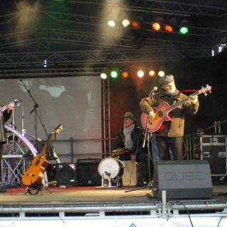 Savona: concerto Mandolinman Group ai Giardini Serenella