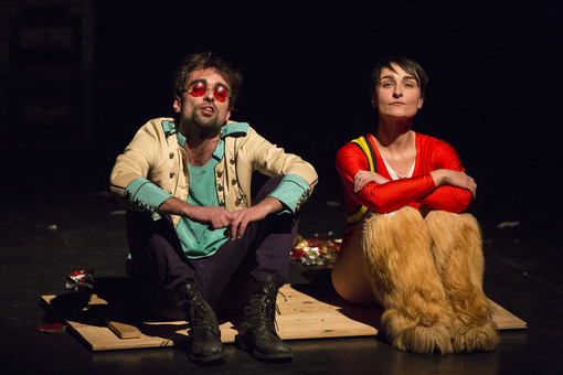Kronoteatro ospita al Teatro Ambra i Fratelli Dalla Via  con Mio figlio era come un padre per me spettacolo vincitore del Premio Scenario 2013