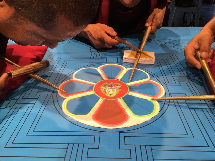 A Ospedaletti dal 28 al 31 agosto, presso la Sala Piccola del Comune si potranno ammirare i meravigliosi mandala di sabbia realizzati dai monaci tibetani
