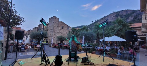 Cisano Sul Neva, “I Tre Gotti” aprono la nuova settimana di appuntamenti con “Musica in piazza 2023” Cisano Sul Neva, “I Tre Gotti” aprono la nuova settimana di appuntamenti con “Musica in piazza 2023”