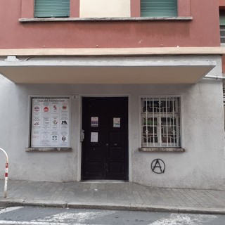 Savona, via allo sportello del maggiordomo di quartiere a Villapiana: "Veniamo incontro alle esigenze dei cittadini" Savona, via allo sportello del maggiordomo di quartiere a Villapiana: "Veniamo incontro alle esigenze dei cittadini"
