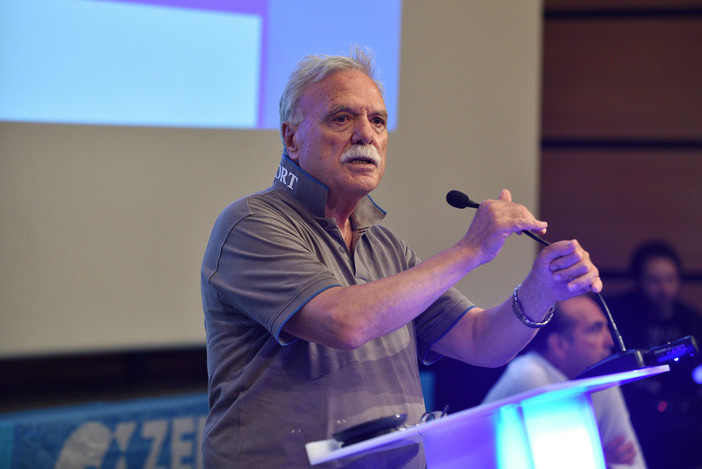 Lutto nella Uil: è mancato Michele D'Agostino, segretario generale Uila Liguria e storico sindacalista dei cantieri di Sestri Ponente Lutto nella Uil: è mancato Michele D'Agostino, segretario generale Uila Liguria e storico sindacalista dei cantieri di Sestri Ponente