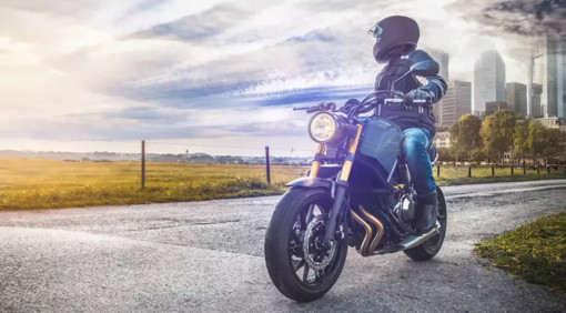Tra mare, entroterra e passi montani: perché per i motociclisti è importante scegliere bene l’assicurazione moto