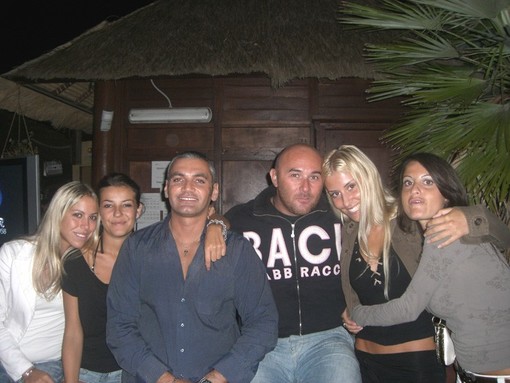 Imperia: domani La Combriccola del Blasco chiude le Capanne Imperia: domani La Combriccola del Blasco chiude le Capanne