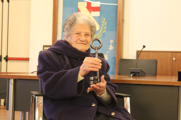 Andora: addio a Maria Gandolfo, la custode della chiesa dei Santi Giacomo e Filippo Andora: addio a Maria Gandolfo, la custode della chiesa dei Santi Giacomo e Filippo