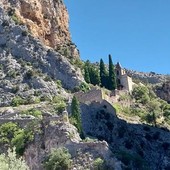 Moustiers-Sainte-Marie (1 - 19) e Riez (20 - 23). Fotografie di Danilo Radaelli Moustiers-Sainte-Marie (1 - 19) e Riez (20 - 23). Fotografie di Danilo Radaelli