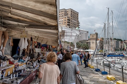 Allerta gialla in provincia di Savona: rinviato il Mercato Riviera delle Palme Allerta gialla in provincia di Savona: rinviato il Mercato Riviera delle Palme