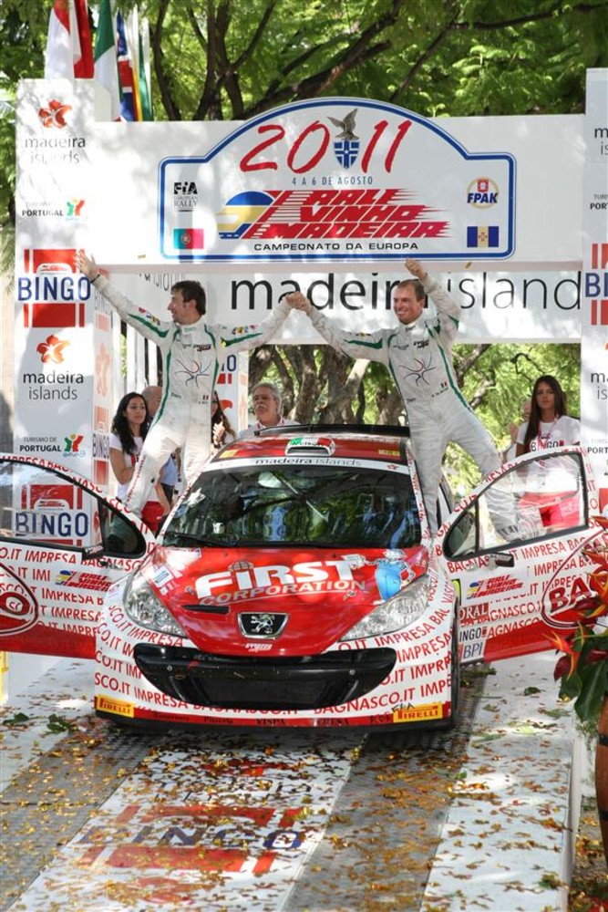Manuel De Micheli nella top ten europea del rally di Madeira Manuel De Micheli nella top ten europea del rally di Madeira