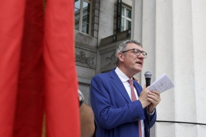 "Parole ubikate in mare": a Savona un dialogo tra Landini e don Santoro nel ricordo di don Gallo