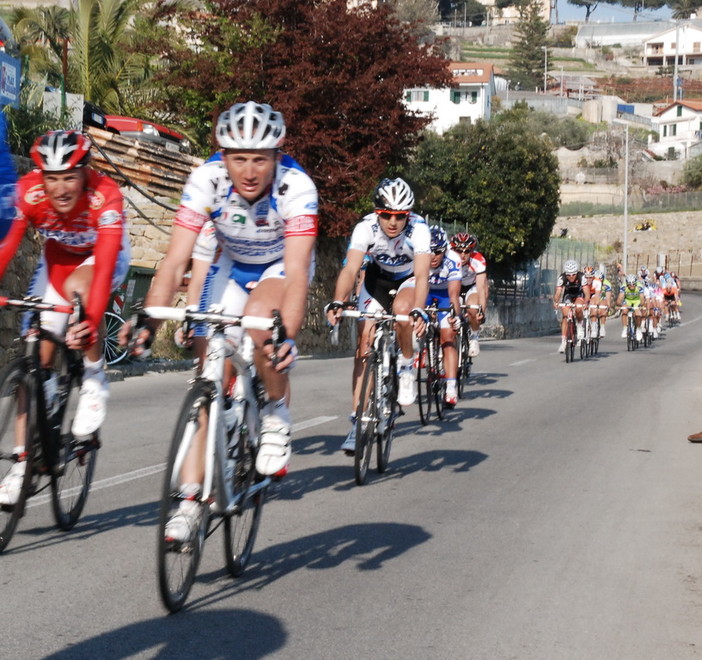 Milano - Sanremo: torna la classicissima, ecco gli orari di passaggio nella Provincia di Savona