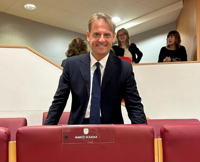 Trasporti, nel 2026 il potenziamento dei collegamenti ferroviari nel ponente ligure. Scajola: “Servizi più moderni ed efficienti” Trasporti, nel 2026 il potenziamento dei collegamenti ferroviari nel ponente ligure. Scajola: “Servizi più moderni ed efficienti”