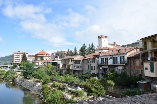 Dehors, Garofano (vice sindaco Millesimo): "Nel 2022 si pagheranno i metri quadri del 2019" Dehors, Garofano (vice sindaco Millesimo): "Nel 2022 si pagheranno i metri quadri del 2019"