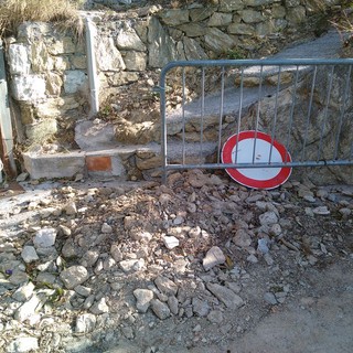 Viaggio tra le "strade dimenticate" del Monte di Finalpia. I malumori dei cittadini (FOTOgallery)