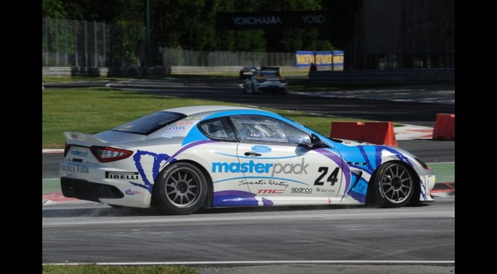 Savona: esaltante avvio di Villa al Trofeo Maserati