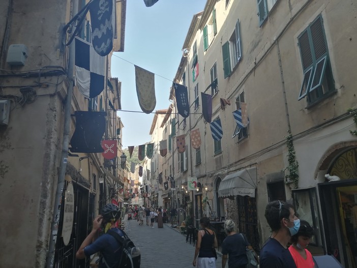 L'allerta arancione cancella la domenica del "Viaggio nel Medioevo": stasera, 26 agosto, l'ultima serata