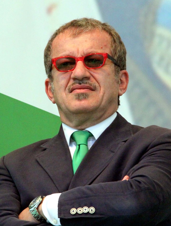 Maroni, nuovo candidato sindaco a Varazze? Cerruti: "Risolveremo tutti i problemi". Bozzano: "Sarei contento di avere un avversario così" Maroni, nuovo candidato sindaco a Varazze? Cerruti: "Risolveremo tutti i problemi". Bozzano: "Sarei contento di avere un avversario così"