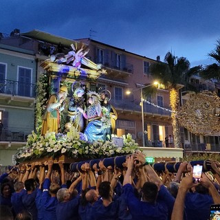 Loano, il 2 luglio torna la tradizionale processione per celebrare la Madonna della Visitazione Loano, il 2 luglio torna la tradizionale processione per celebrare la Madonna della Visitazione