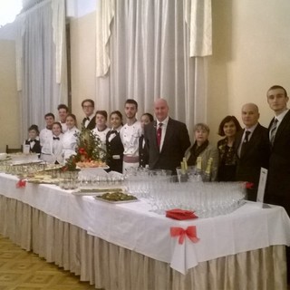 L'Alberghiero "Migliorini" di Finale rende "gustosi" gli auguri natalizi della Prefettura di Savona