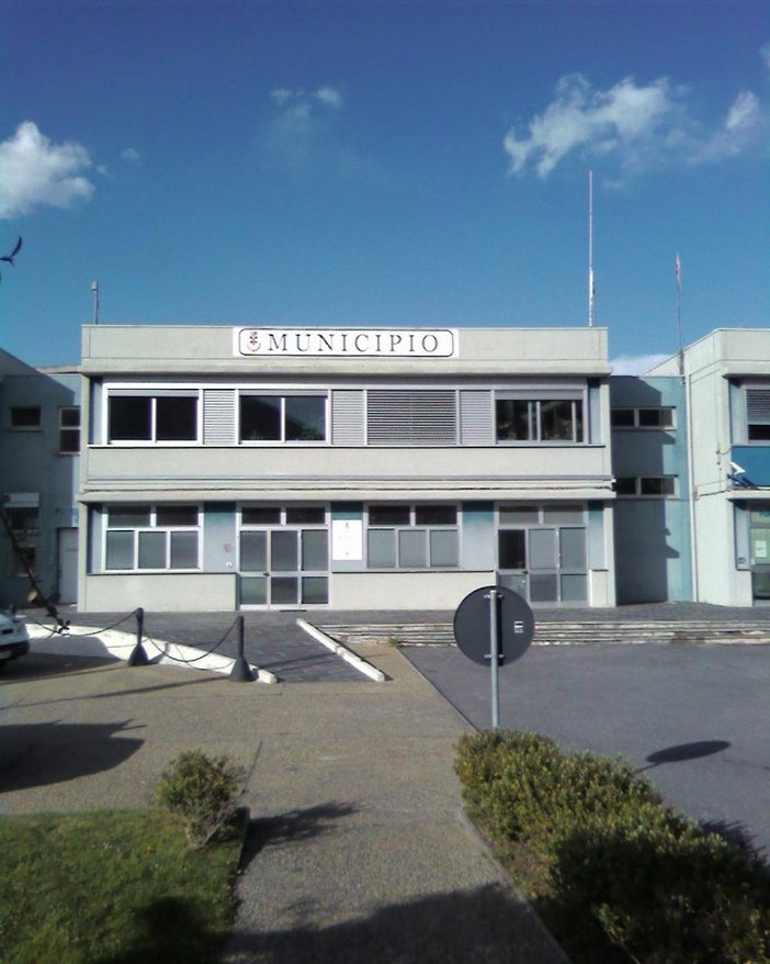 Borghetto Santo Spirito vara il piano alienazioni: nuova vita per le ex scuole Fasce? Borghetto Santo Spirito vara il piano alienazioni: nuova vita per le ex scuole Fasce?