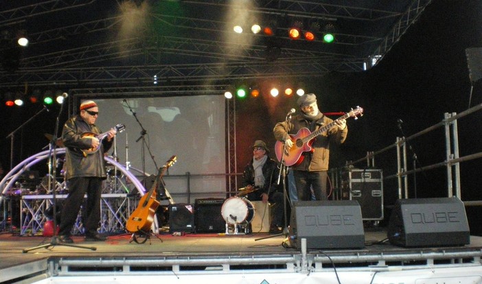 Savona: concerto Mandolinman Group ai Giardini Serenella