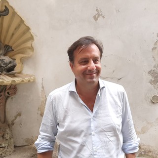 Savona, il candidato sindaco Russo: ”Spieghino 5 anni di promesse non mantenute. Io ci sono, gli altri scappano”