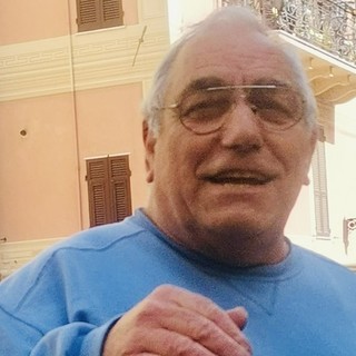 Vigili del fuoco savonesi in lutto: addio all'ex capo squadra Gianni Mario Delfino