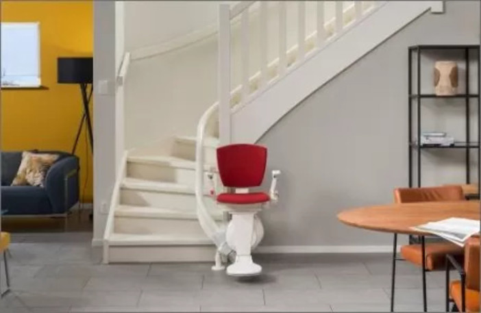 Perché il montascale per disabili cambia la vita Perché il montascale per disabili cambia la vita