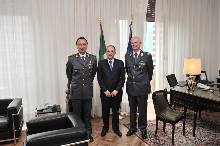 Visita del Comandante Regionale Liguria della Guardia di Finanza al Comando Provinciale di Savona ed alle Autorità della Provincia di Savona