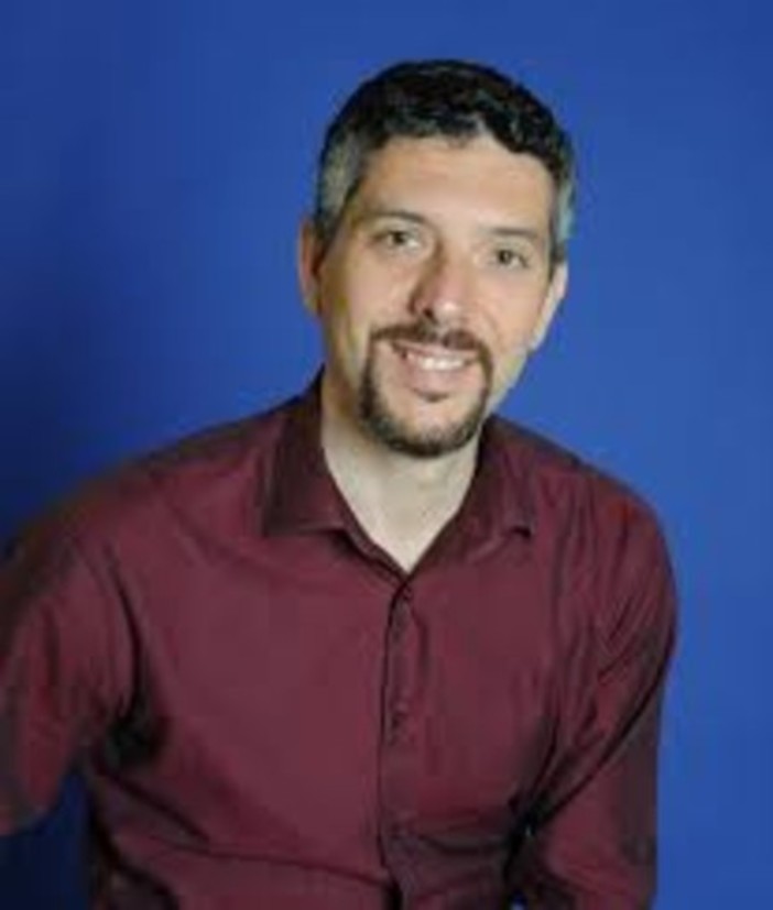 Piano energetico, Melis (M5S): "Bene puntare su efficientamento energetico e sviluppo rinnovabili, ma restano perplessità sul provvedimento" Piano energetico, Melis (M5S): "Bene puntare su efficientamento energetico e sviluppo rinnovabili, ma restano perplessità sul provvedimento"