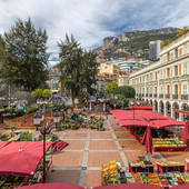 Marché de la Condamine in Place d’Armes. Marché de la Condamine in Place d’Armes.