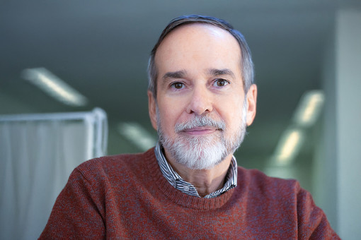 Albenga, dopo 40 anni di carriera, il pediatra Maurizio Lanteri va in pensione: una vita dedicata ai piccoli pazienti Albenga, dopo 40 anni di carriera, il pediatra Maurizio Lanteri va in pensione: una vita dedicata ai piccoli pazienti