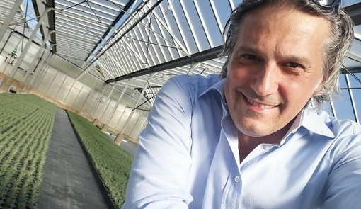 Florovivaismo, si punta sull’innovazione: 6 aziende ingaune testano 6mila vasi biodegradabili e compostabili sul rosmarino Florovivaismo, si punta sull’innovazione: 6 aziende ingaune testano 6mila vasi biodegradabili e compostabili sul rosmarino