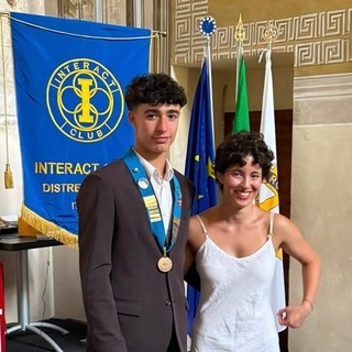 Varazze, una serata per scoprire le opportunità del Rotary dedicate ai giovani Varazze, una serata per scoprire le opportunità del Rotary dedicate ai giovani