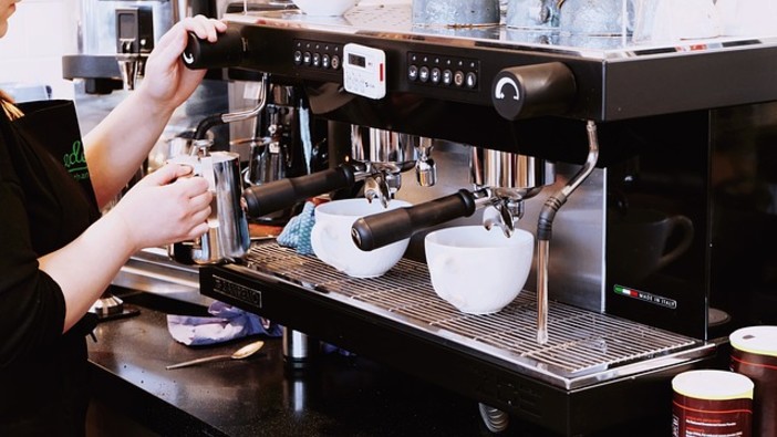 Illy produrrà capsule del caffè compatibili con le macchine Nespresso