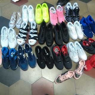 Accusato di violenza a pubblico ufficiale il venditore abusivo arrestato a Loano