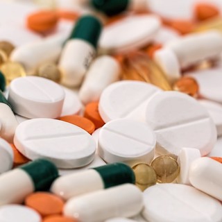 Deblistering, il servizio arriverà anche nelle farmacie liguri. Brunetto (Lega): "Reale sostegno ai pazienti più fragili"
