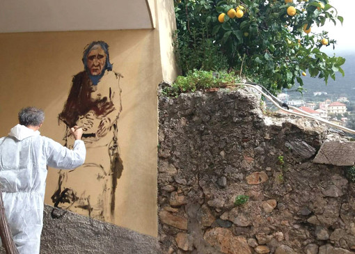 L'artista Mario Nebiolo rende sempre più bella Borgio Verezzi (FOTO) L'artista Mario Nebiolo rende sempre più bella Borgio Verezzi (FOTO)
